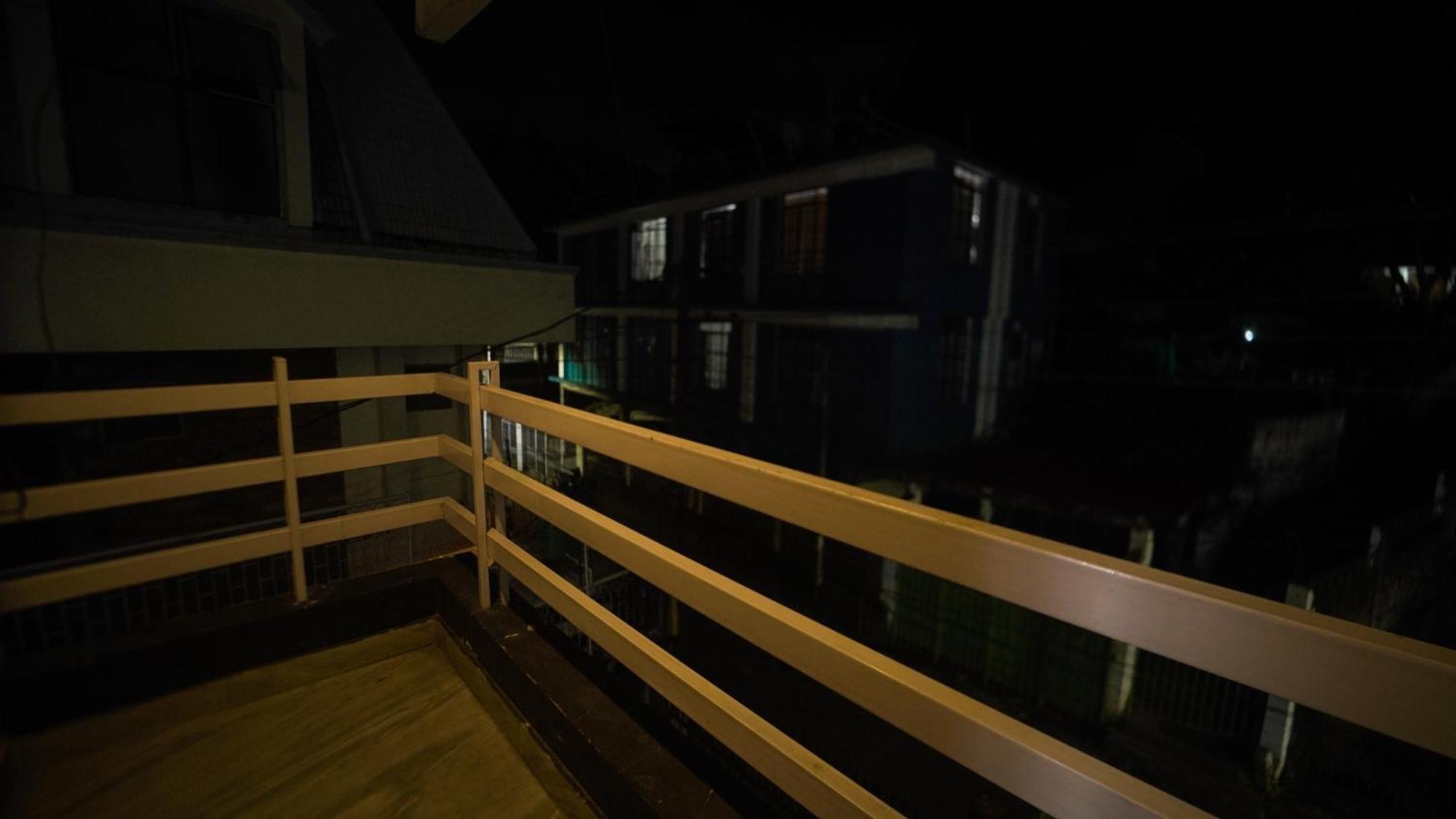 Lejlighed i Laitumkhrah på 350 m². Soveværelser: 10. Private badeværelser: 10. Shillong Eksteriør billede